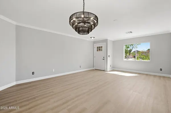 28654 N OLIVINE Court, San Tan Valley, AZ 85143