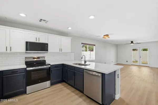 28654 N OLIVINE Court, San Tan Valley, AZ 85143
