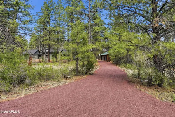 129 N SPITZ SPRING Road, Parks, AZ 86018