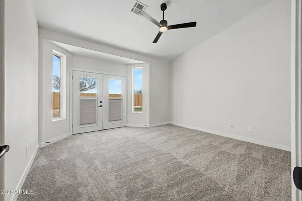 5500 E SAVANNA Lane, Coolidge, AZ 85128