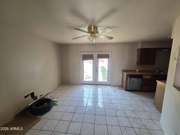 1133 E SUNSET Drive, Casa Grande, AZ 85122