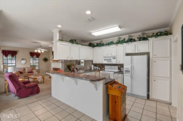 6004 Kateland Cir, Bossier City, LA 71111-6985