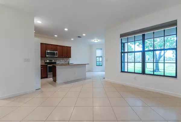 10283 Wellington Parc DR, Wellington, FL 33449