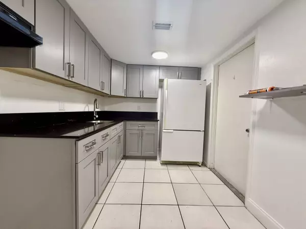 626 NW 13th ST 27, Boca Raton, FL 33486