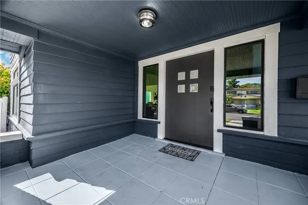 2301 9th, Los Angeles, CA 90018