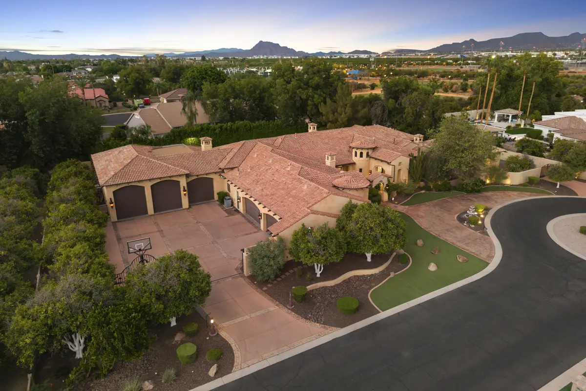 3950 E McLellan Rd #17, Mesa, AZ 85205