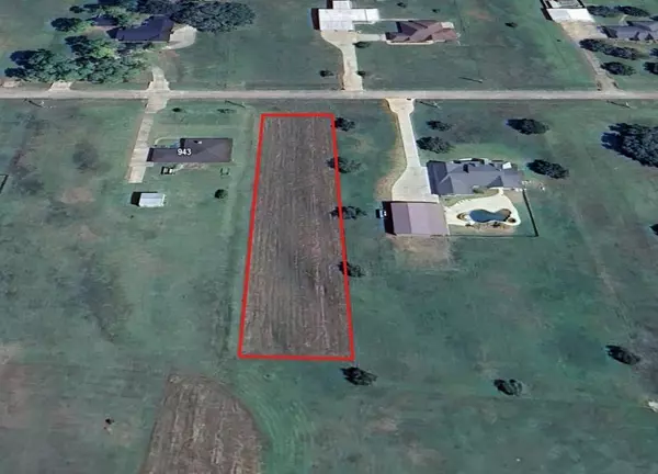 937 Bunkhouse TRL, Angleton, TX 77515