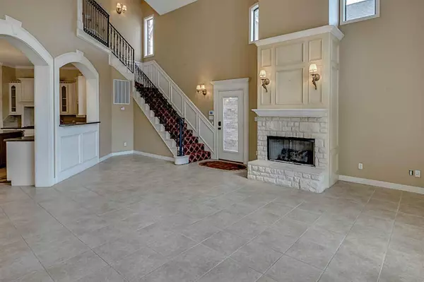 58 Lake RD, Lake Jackson, TX 77566