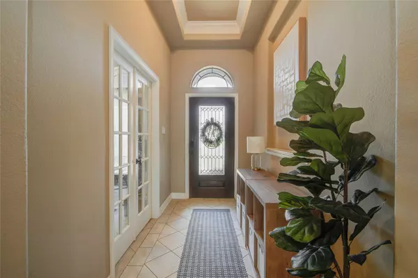 104 Baileys CT, Richwood, TX 77531