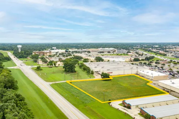 0 Fm 2004, Lake Jackson, TX 77566