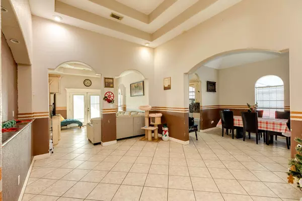 103 Wisteria ST, Richwood, TX 77531