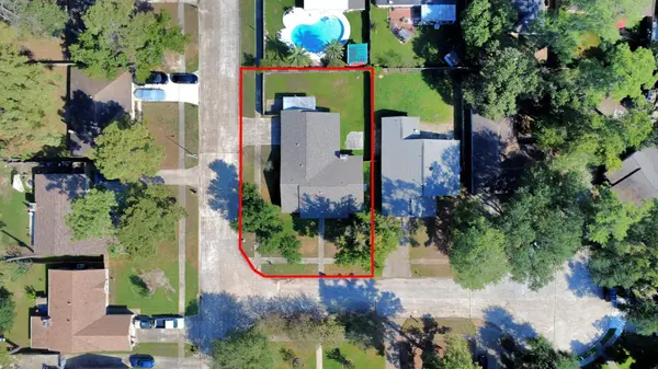 7303 Foxwick LN, Humble, TX 77338