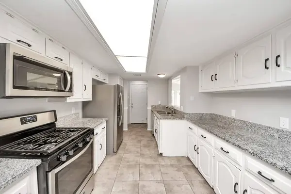 7303 Foxwick LN, Humble, TX 77338