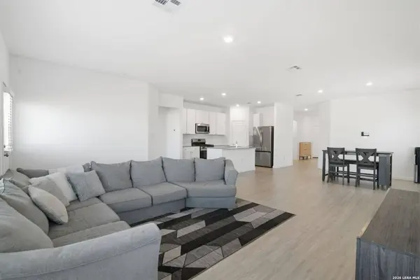 12811 Sage Turn, St Hedwig, TX 78152