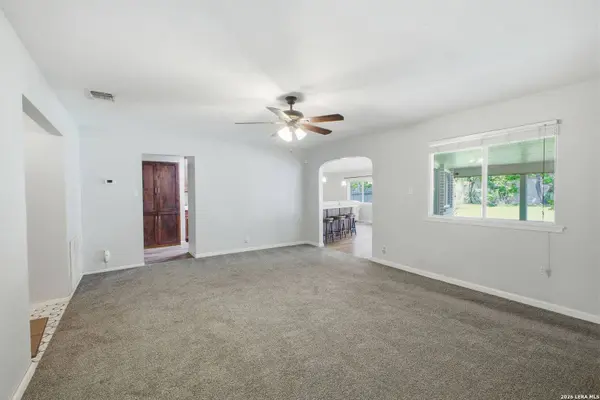 5606 Oolooteka, San Antonio, TX 78218