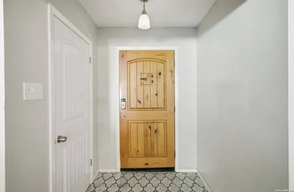 5606 Oolooteka, San Antonio, TX 78218