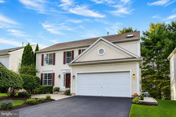 12125 SONGBIRD LN
