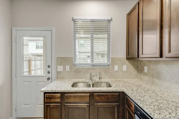 10522 Green Rock, San Antonio, TX 78223