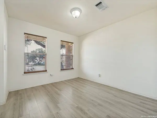 8622 Braun Knoll, San Antonio, TX 78254