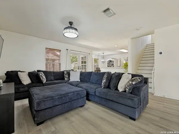 8622 Braun Knoll, San Antonio, TX 78254