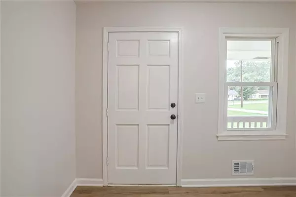 656 William ST, Dacula, GA 30019