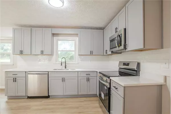 656 William ST, Dacula, GA 30019