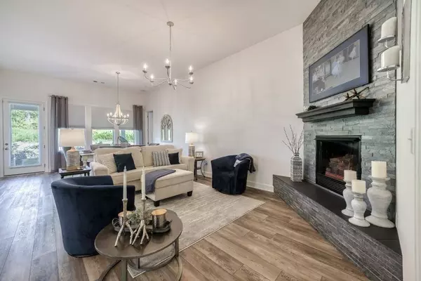 168 Chatuge DR, Hoschton, GA 30548