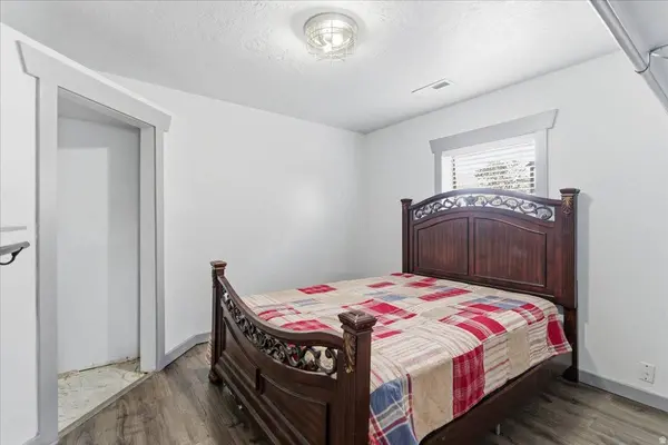 1660 W CRYSTAL AVE, West Valley City, UT 84119