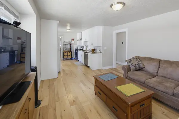 118 E HAMPTON AVE, Salt Lake City, UT 84111