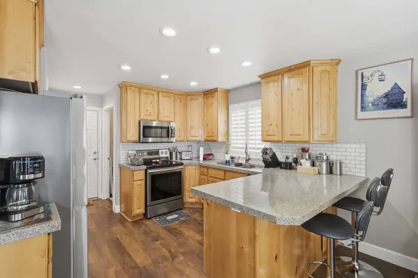 7043 S SORRENTO WAY, West Jordan, UT 84081
