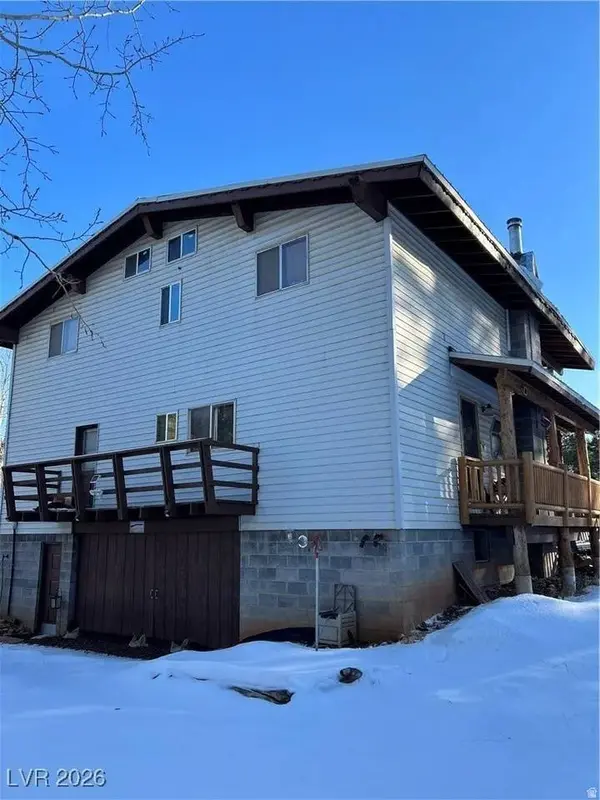 1330 W STRAWBERRY POINT RD, Duck Creek Village, UT 84762