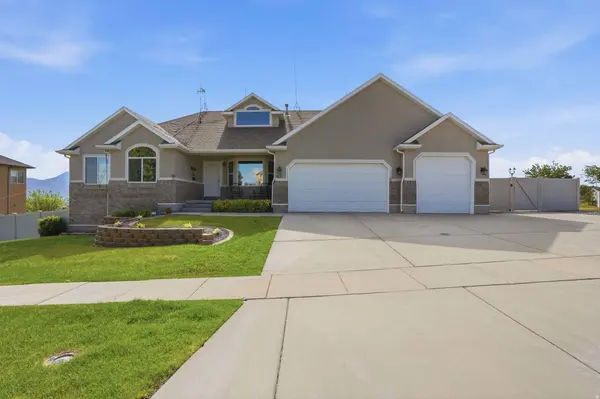 451 W MISTY SAGE WAY S, Saratoga Springs, UT 84045