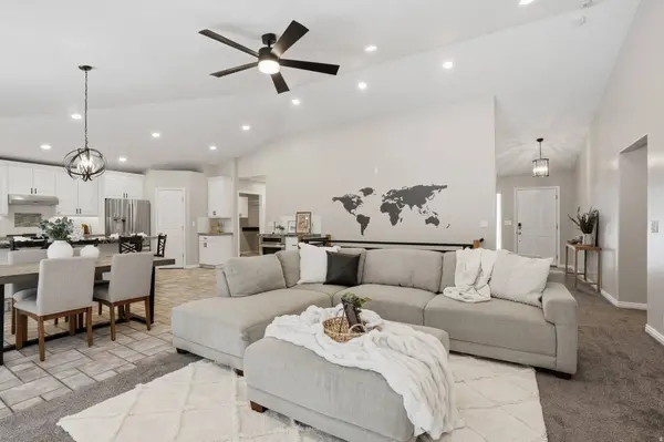 10866 S MARSHA KAYE CIR, Sandy, UT 84070