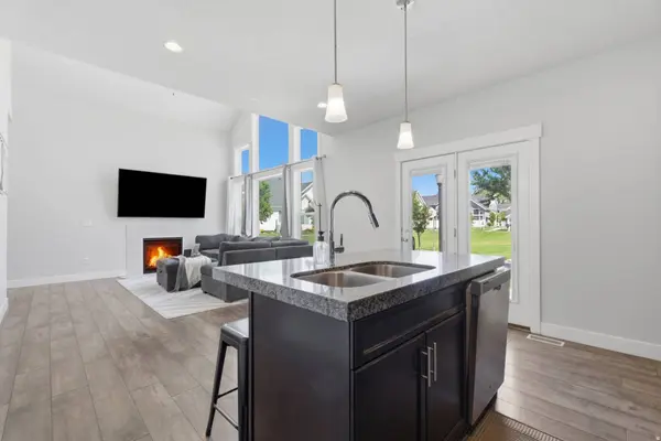 2766 W HIGHGATE DR S #205, Salt Lake City, UT 84129