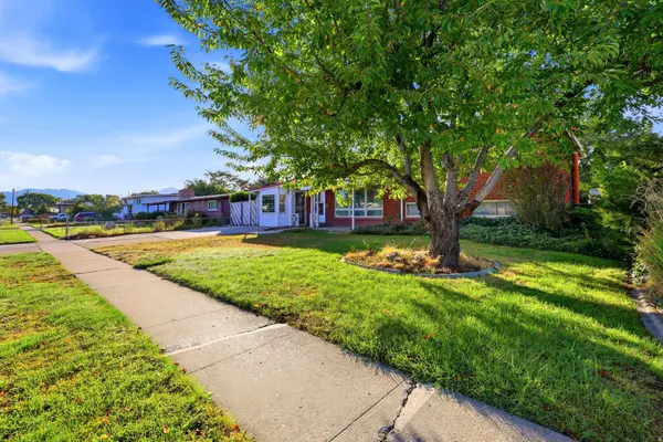 1487 W MANGO RD, Taylorsville, UT 84123