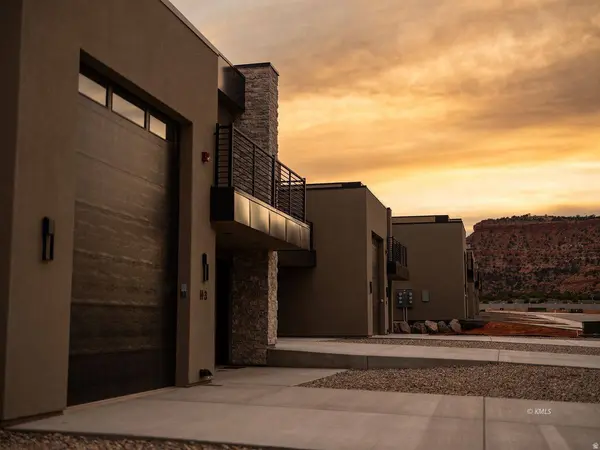 425 W MOMORI CIR #A5, Kanab, UT 84741