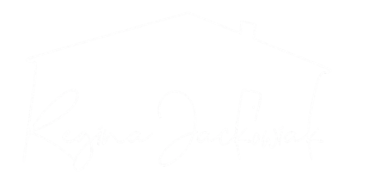 ReginasLogo_white