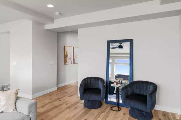 33 E DELGADA LN, Stansbury Park, UT 84074