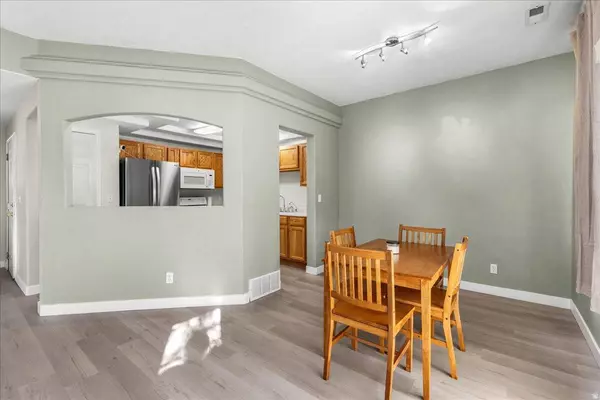 69 W 1930 N, Tooele, UT 84074