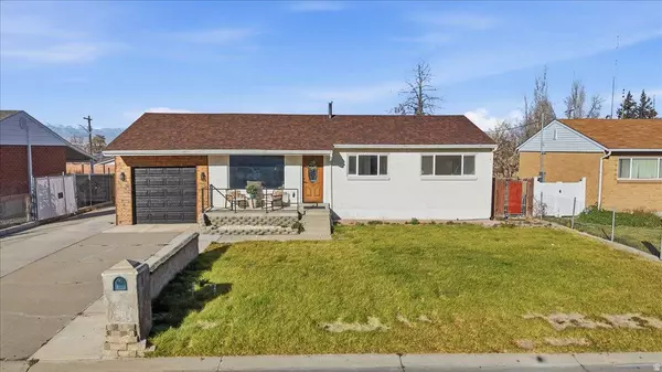 9886 S ANTIMONY LN, Sandy, UT 84094