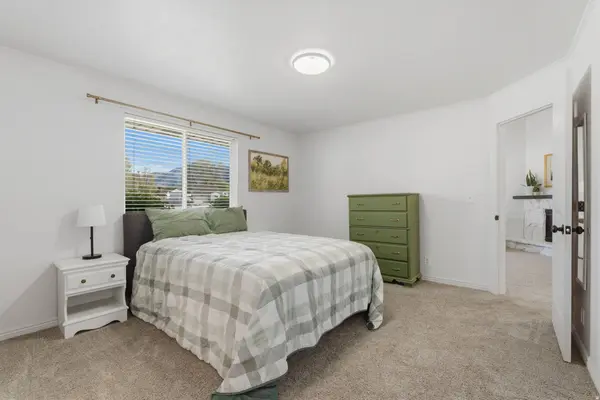 694 E SEYMORE DR N, American Fork, UT 84003