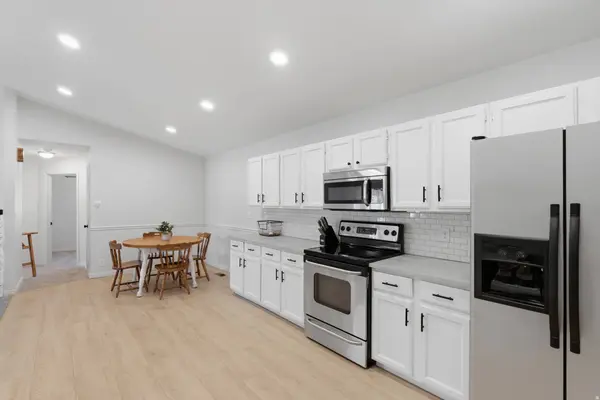 694 E SEYMORE DR N, American Fork, UT 84003