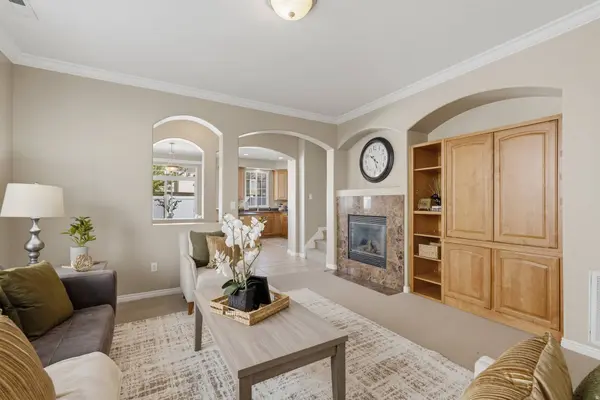 948 W CHELSEA LN N, North Salt Lake, UT 84054