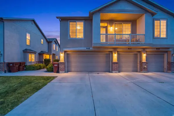 948 W CHELSEA LN N, North Salt Lake, UT 84054