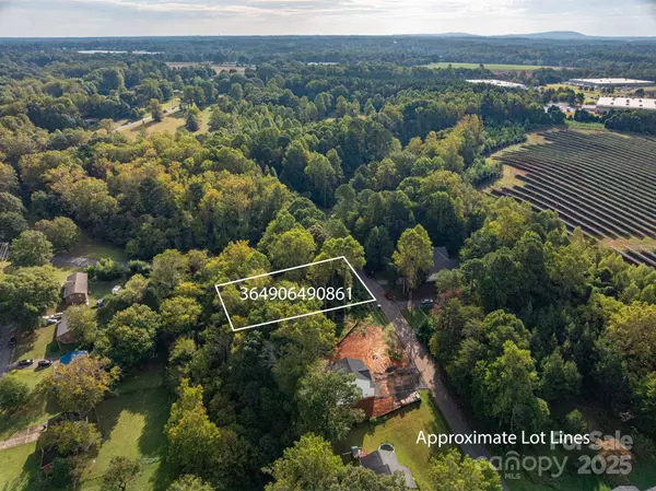 1251 E I ST, Newton, NC 28658