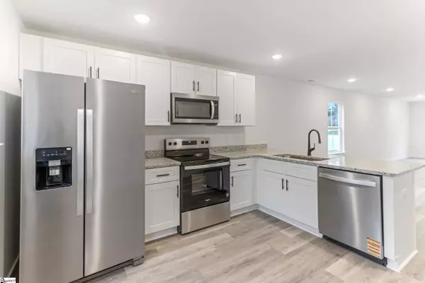 251-253 Vanderbilt Road, Spartanburg, SC 29301