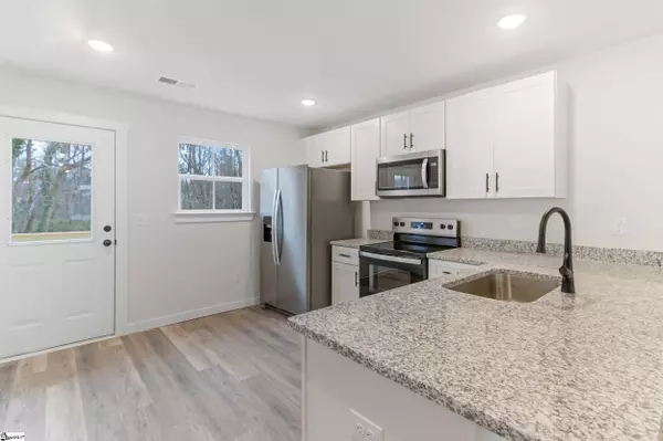 251-253 Vanderbilt Road, Spartanburg, SC 29301