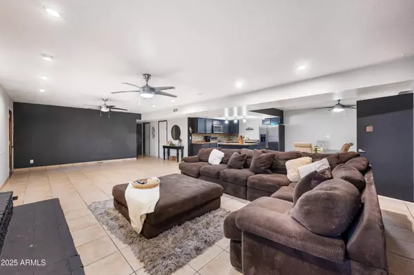 2311 N 107TH Avenue, Avondale, AZ 85392