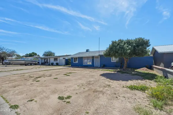 8219 E 1ST Avenue, Mesa, AZ 85208