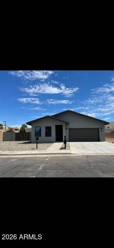 431 N MATLOCK Street, Mesa, AZ 85203